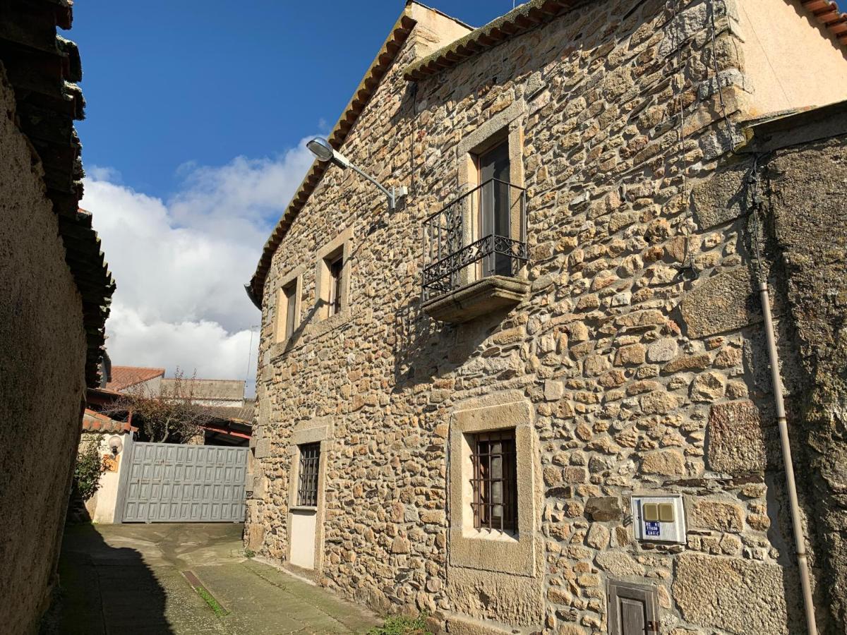 Habitaciones Rurales La Vertedera I Villar de Ciervo Exteriör bild
