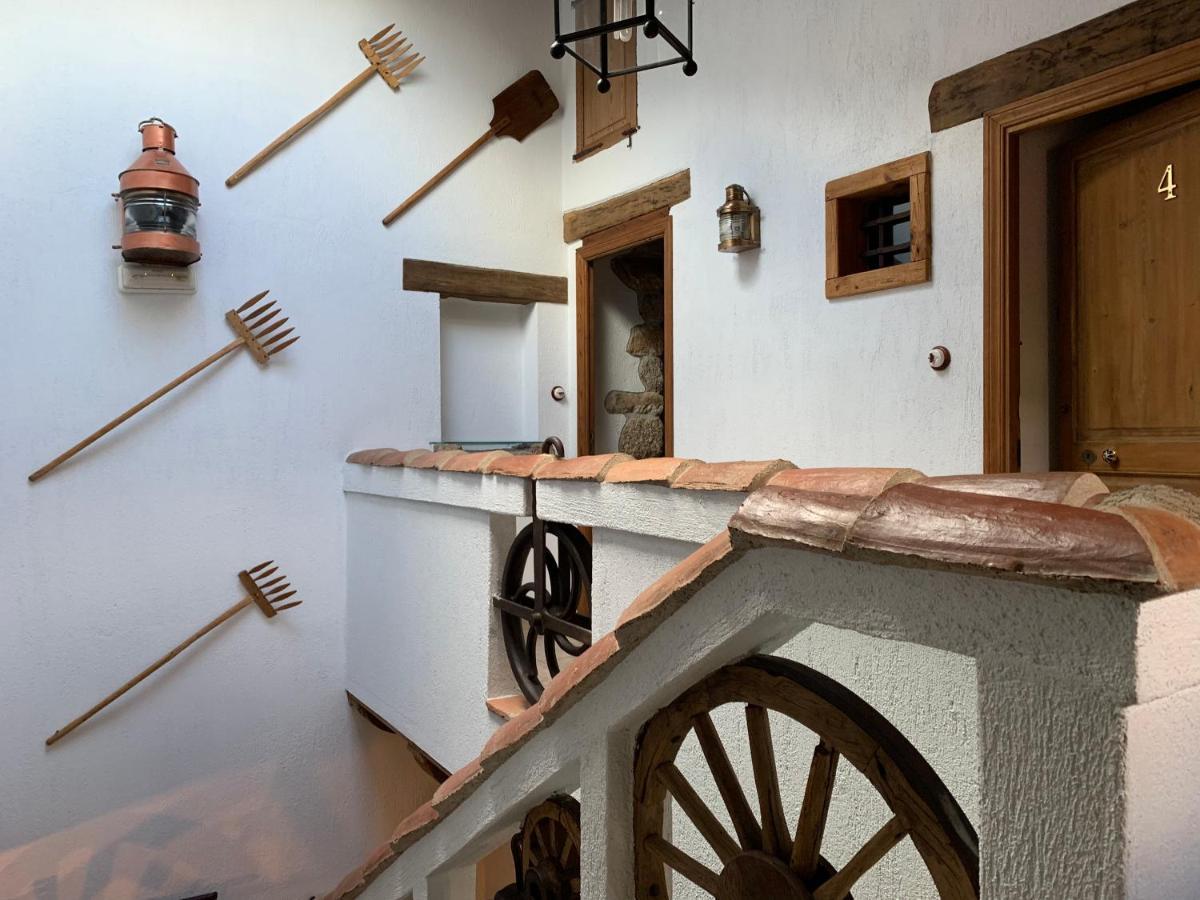 Habitaciones Rurales La Vertedera I Villar de Ciervo Exteriör bild