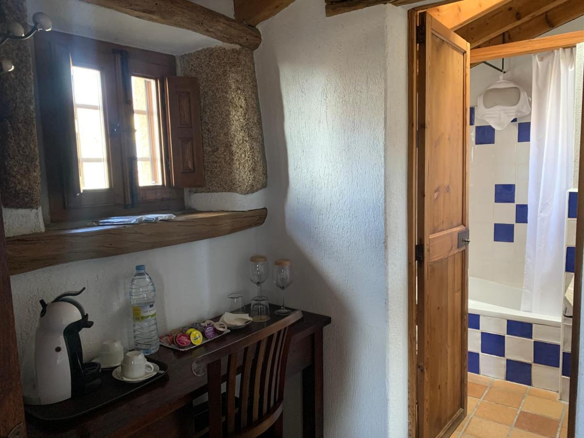 Habitaciones Rurales La Vertedera I Villar de Ciervo Exteriör bild
