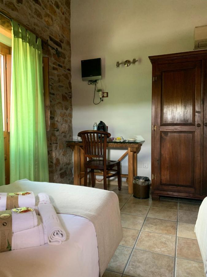 Habitaciones Rurales La Vertedera I Villar de Ciervo Exteriör bild